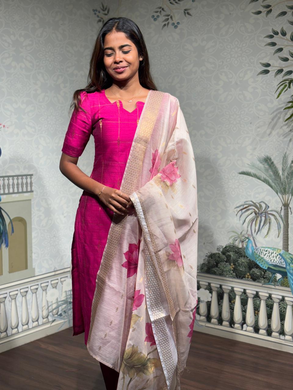 Lotus Bloom Ethnic Set - Image 5