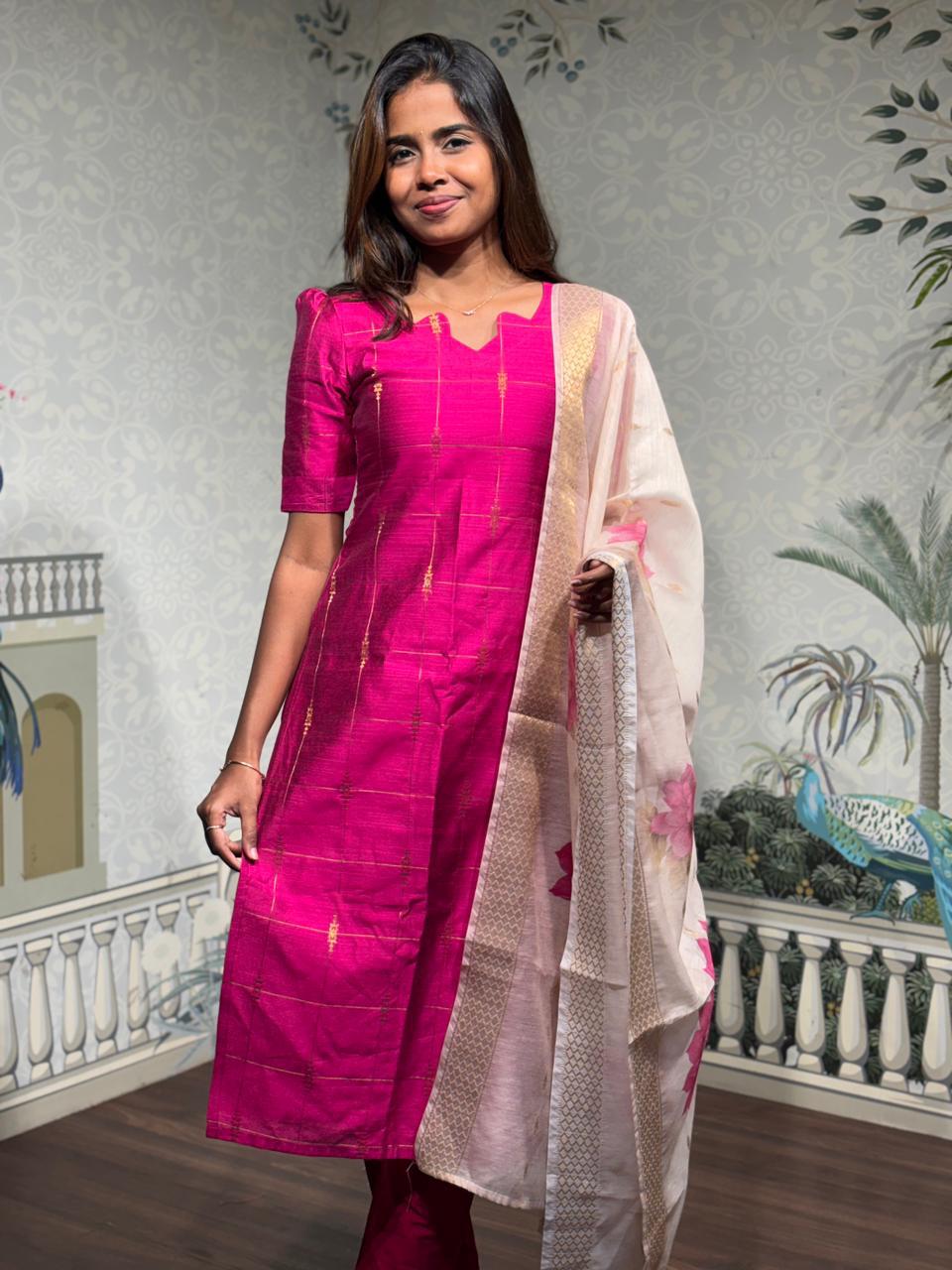 Lotus Bloom Ethnic Set - Image 4