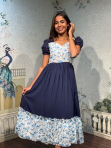 Navy & Blossom Dream