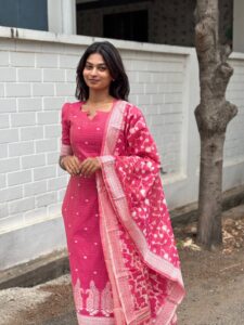 Pink Mist Jamdhani Set