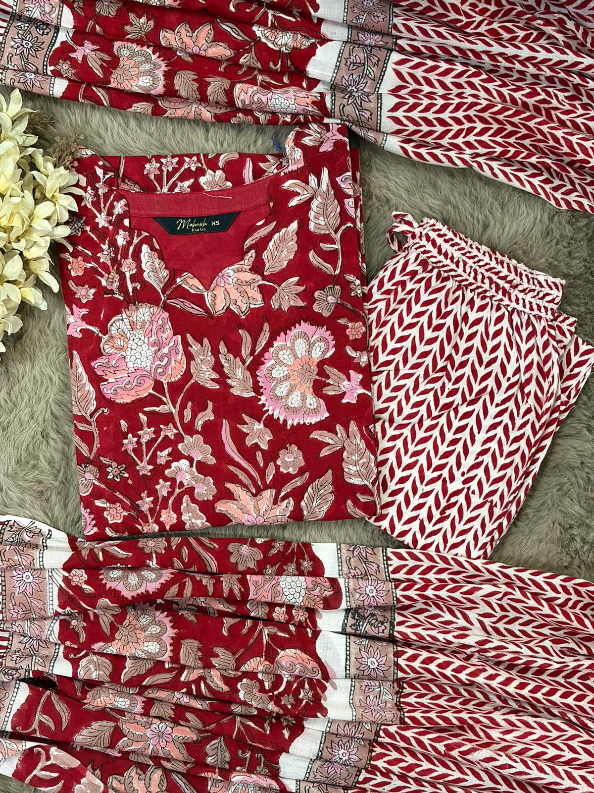 Red Handblock set