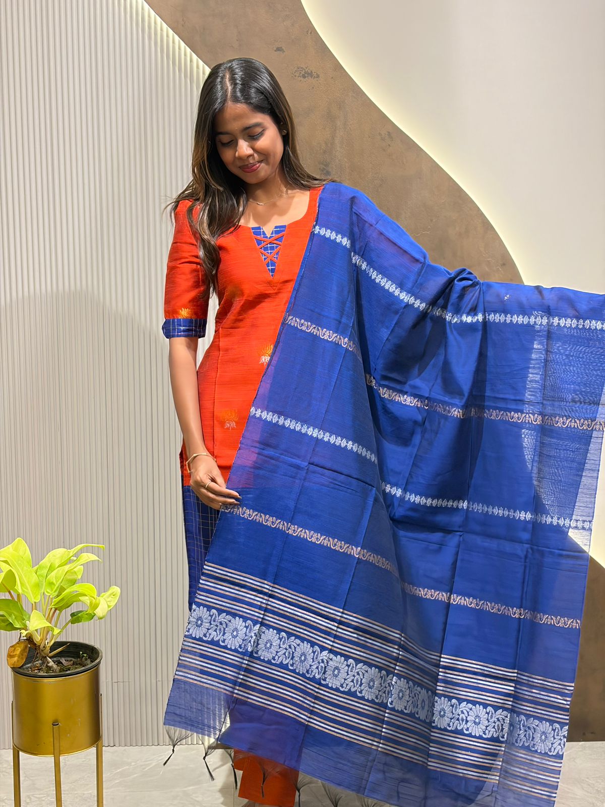 Neelam Orange Set - Image 2