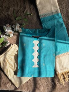 Skyblue Semi Raw Silk Set